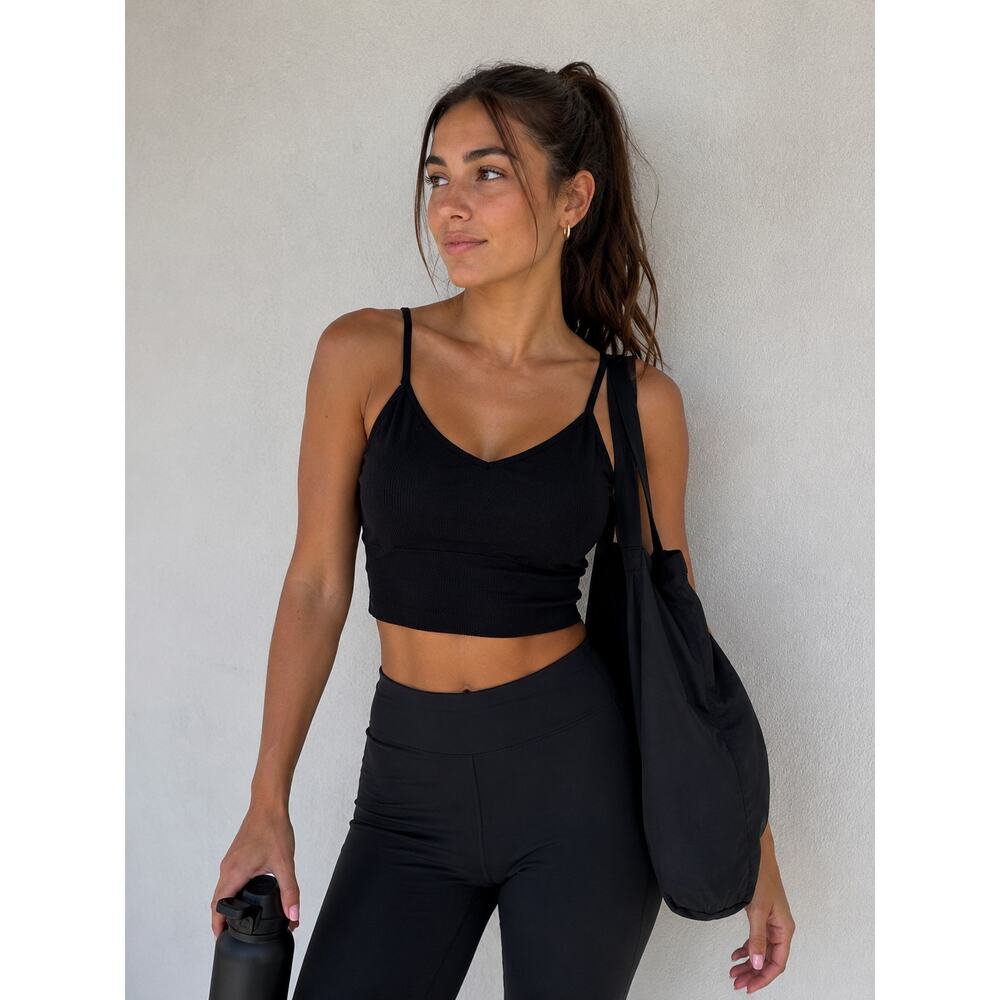 Zella Black Ribbed Seamless Crop Top  Large V-Neck Adjustable Straps Athletic